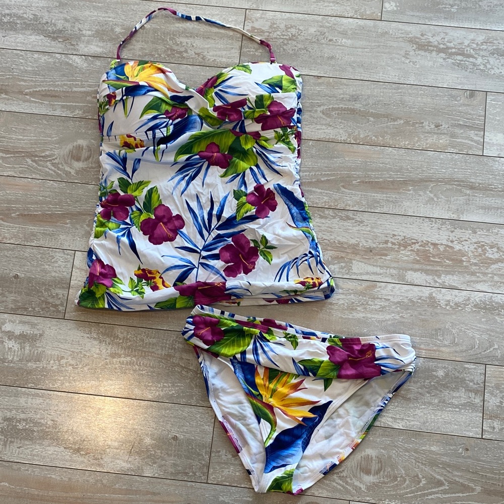 Tommy Bahama Tankini set size Large(14)